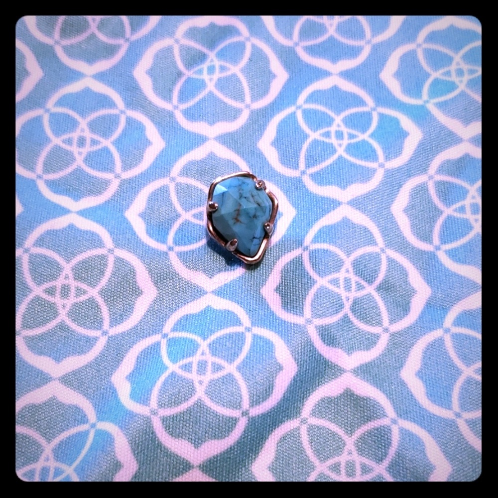 Kendra Scott charm